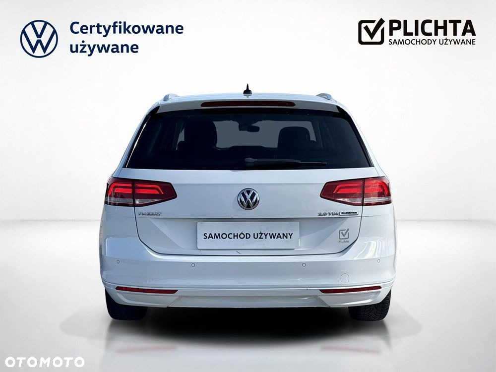 Volkswagen Passat - 4