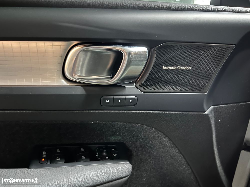Volvo XC 40 1.5 T2 Plus Bright Auto - 14