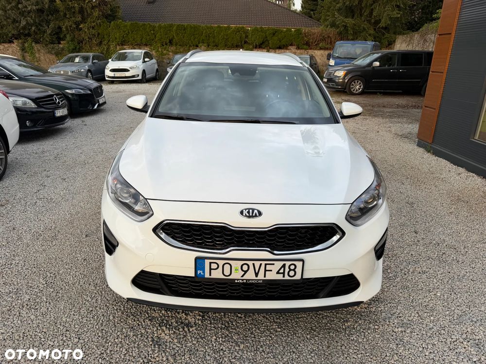 Kia Ceed 1.5 T-GDI GT-Line DCT - 4