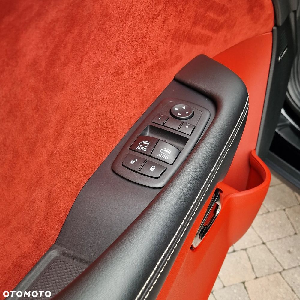 Dodge Challenger Automatik SRT Hellcat - 9