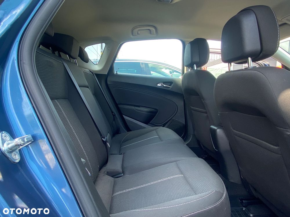 Opel Astra 1.4 Turbo - 32