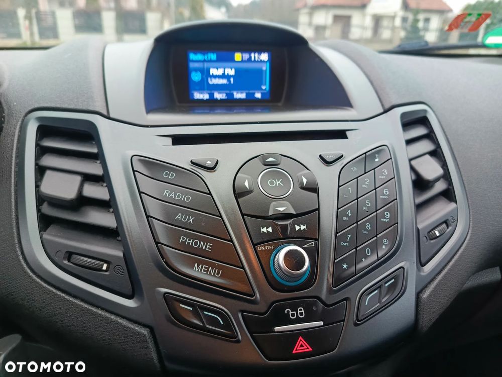 Ford Fiesta 1.0 EcoBoost Titanium - 27