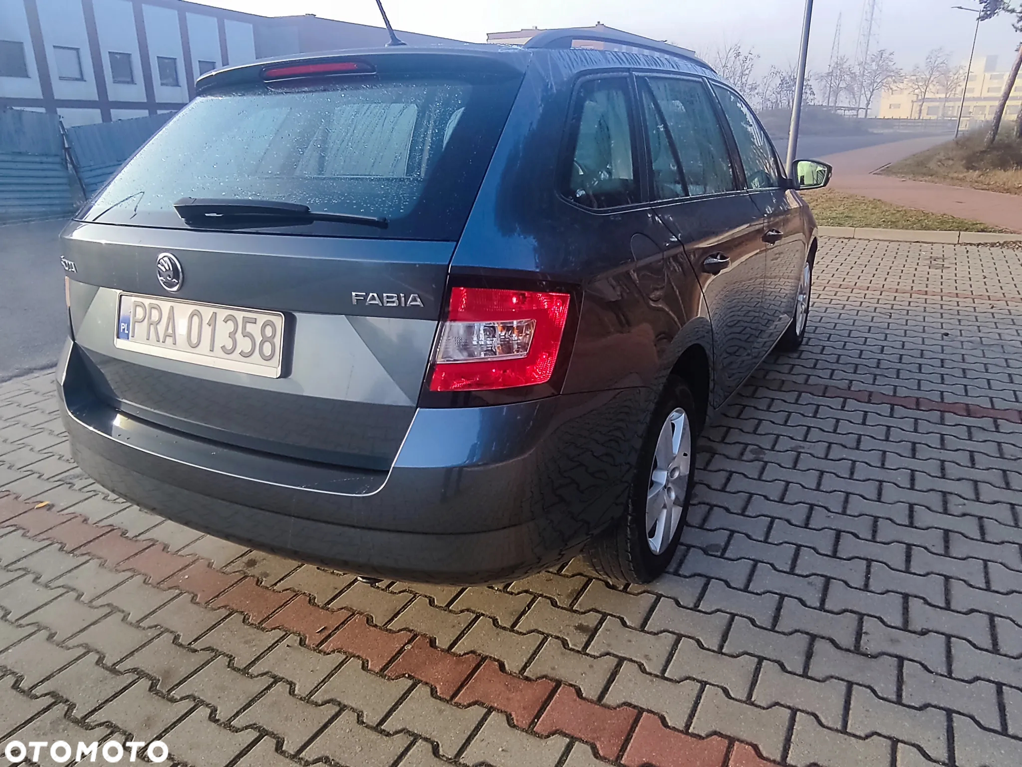 Skoda Fabia Combi 1.2 TSI Active - 22