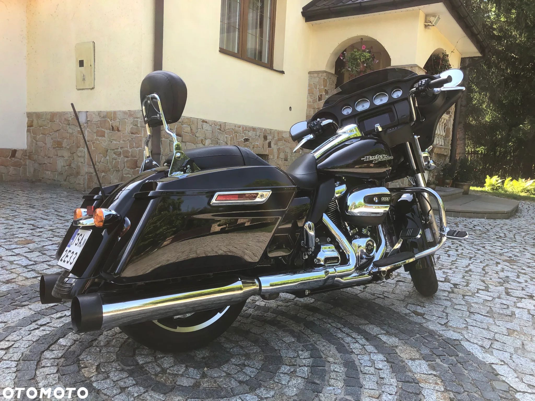 Harley-Davidson Touring Street Glide - 1
