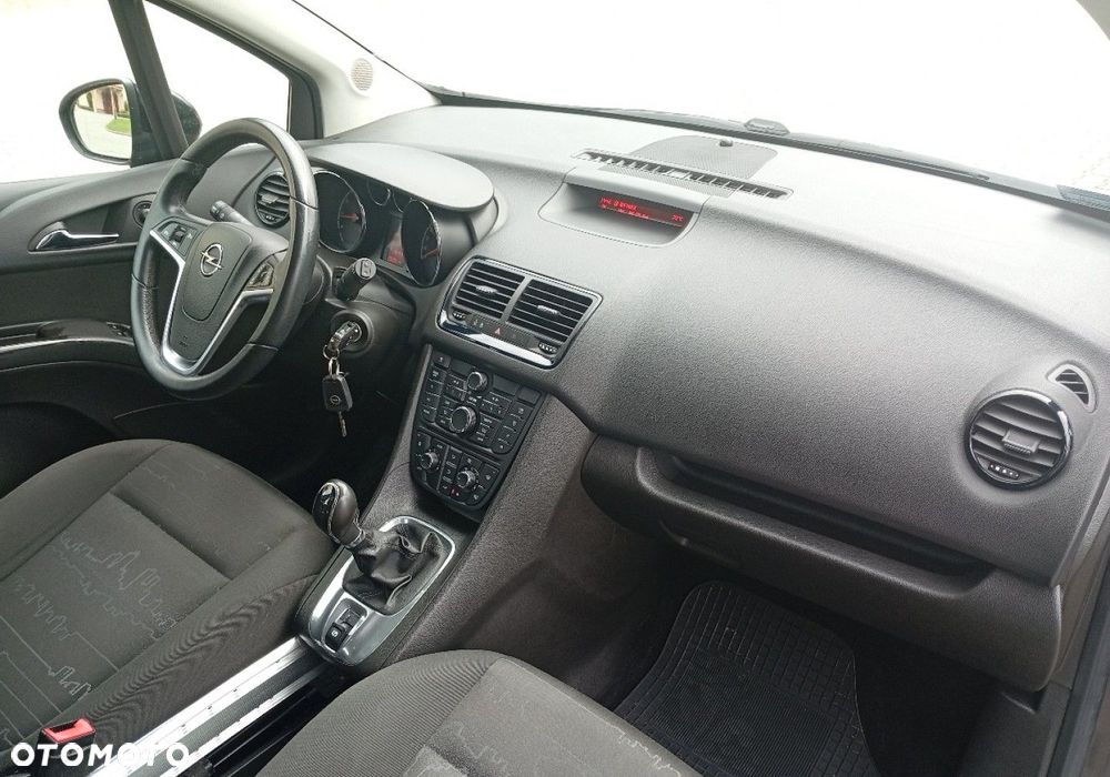 Opel Meriva - 14