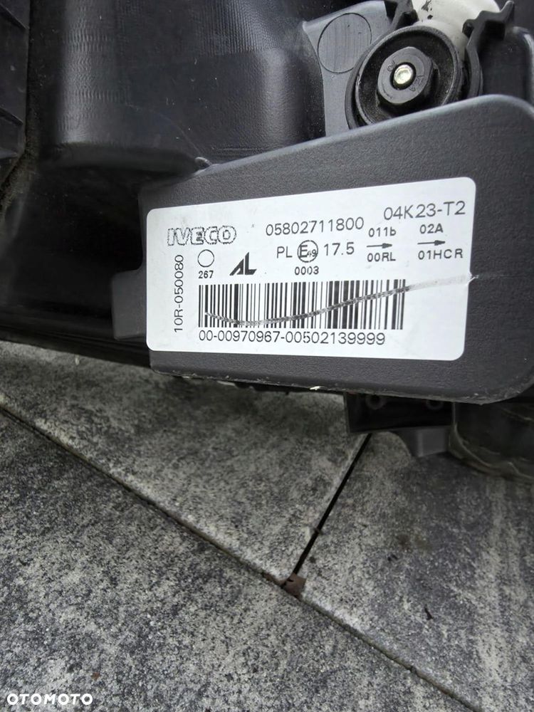 IVECO DAILY LIFT Kompletne Lampy przód Full Led 05802711799 05802711800 - 15