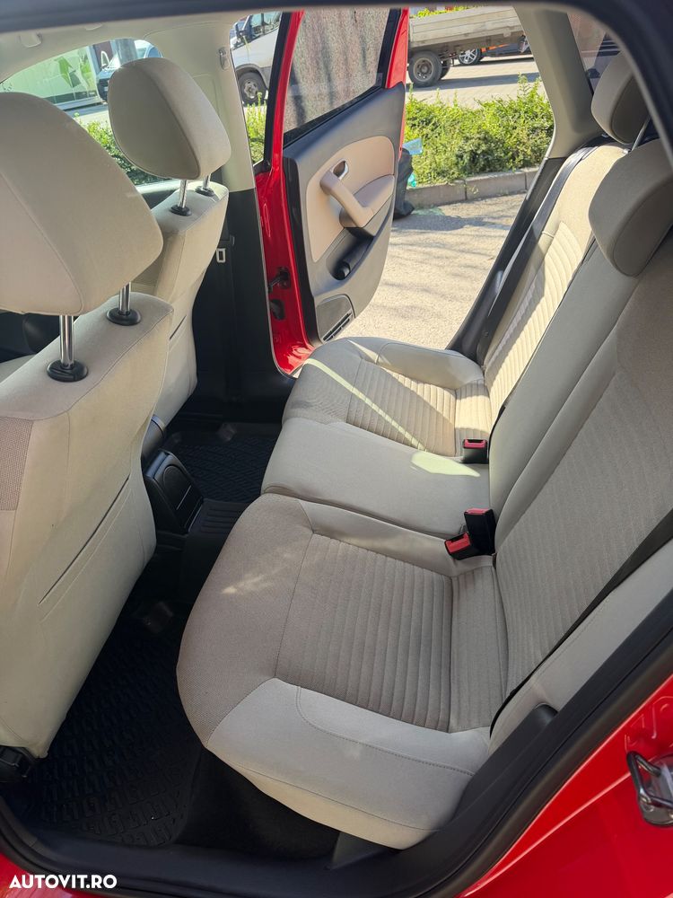 Volkswagen Polo 1.4 DSG Comfortline - 11