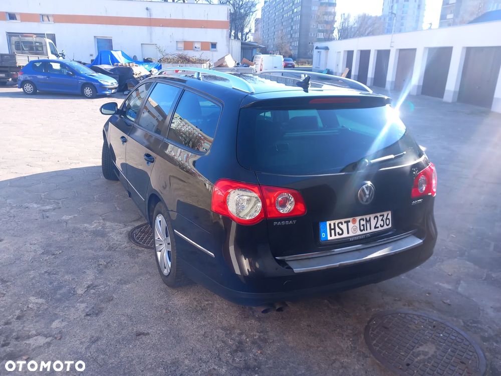 Volkswagen Passat 2.0 TDI BlueMotion Technology Comfortline - 9