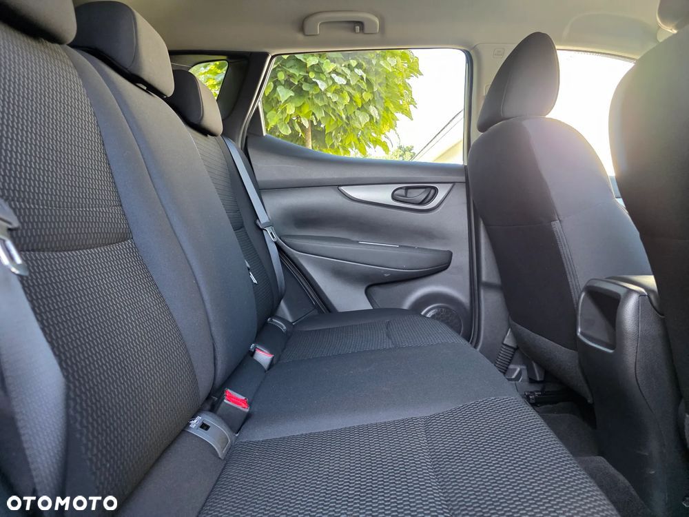 Nissan Qashqai 1.5 dCi Tekna - 32