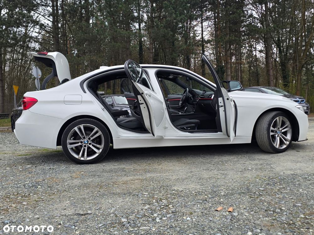 BMW Seria 3 430i xDrive M Sport - 5