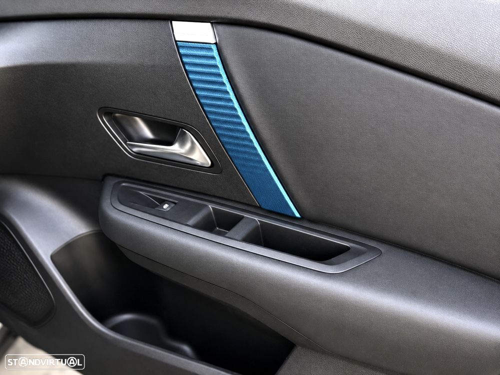 Citroën e-C4 50 kWh Shine - 16