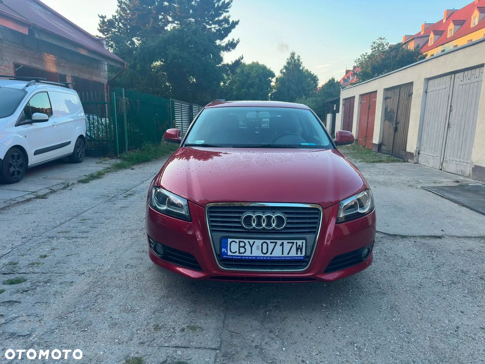 Audi A3 3-drzwiowe 2.0 TDI DPF Ambiente - 2