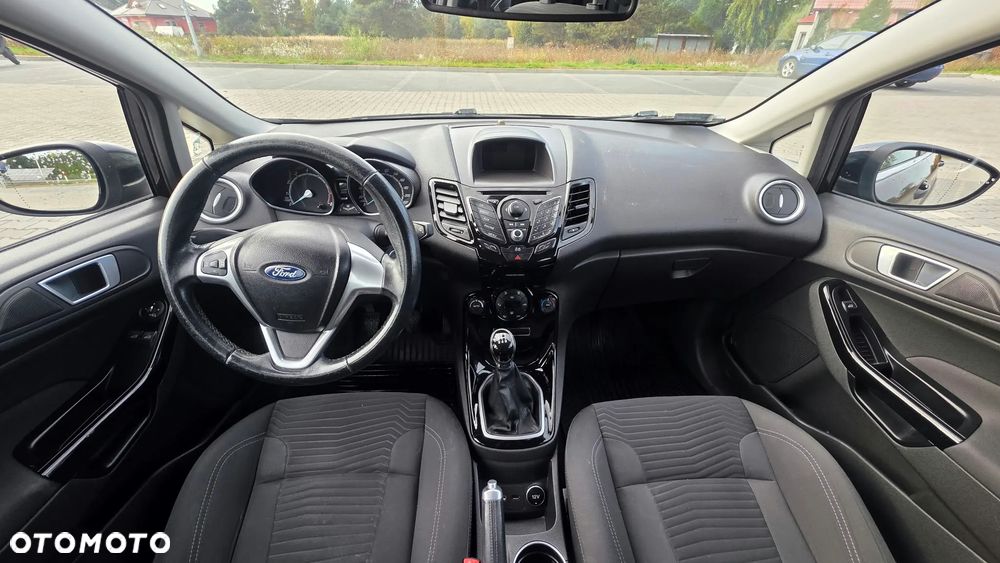 Ford Fiesta 1.0 EcoBoost Titanium - 4