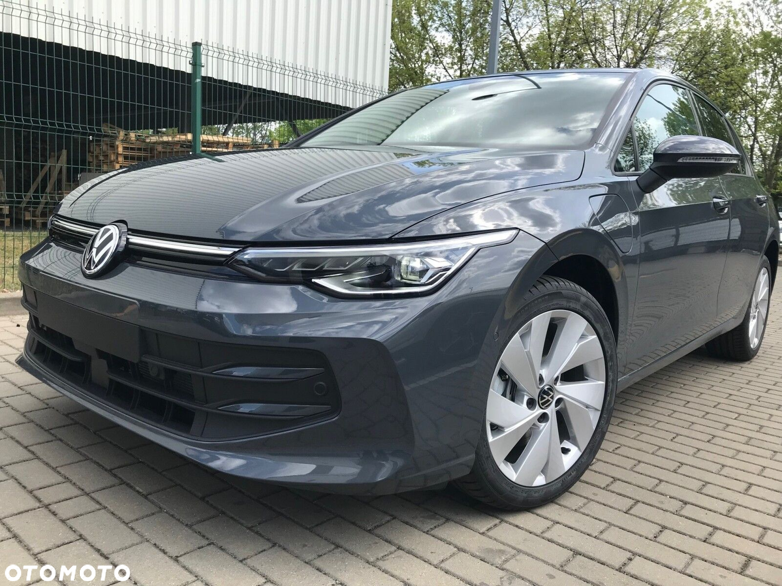 Volkswagen Golf - 5