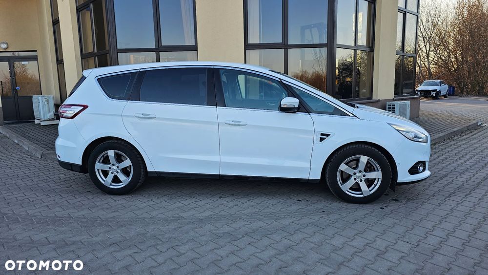 Ford S-Max 2.0 TDCi Titanium PowerShift - 4