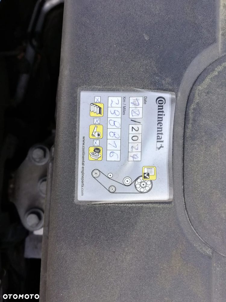 Opel Astra 2.0 CDTI DPF Sport - 29
