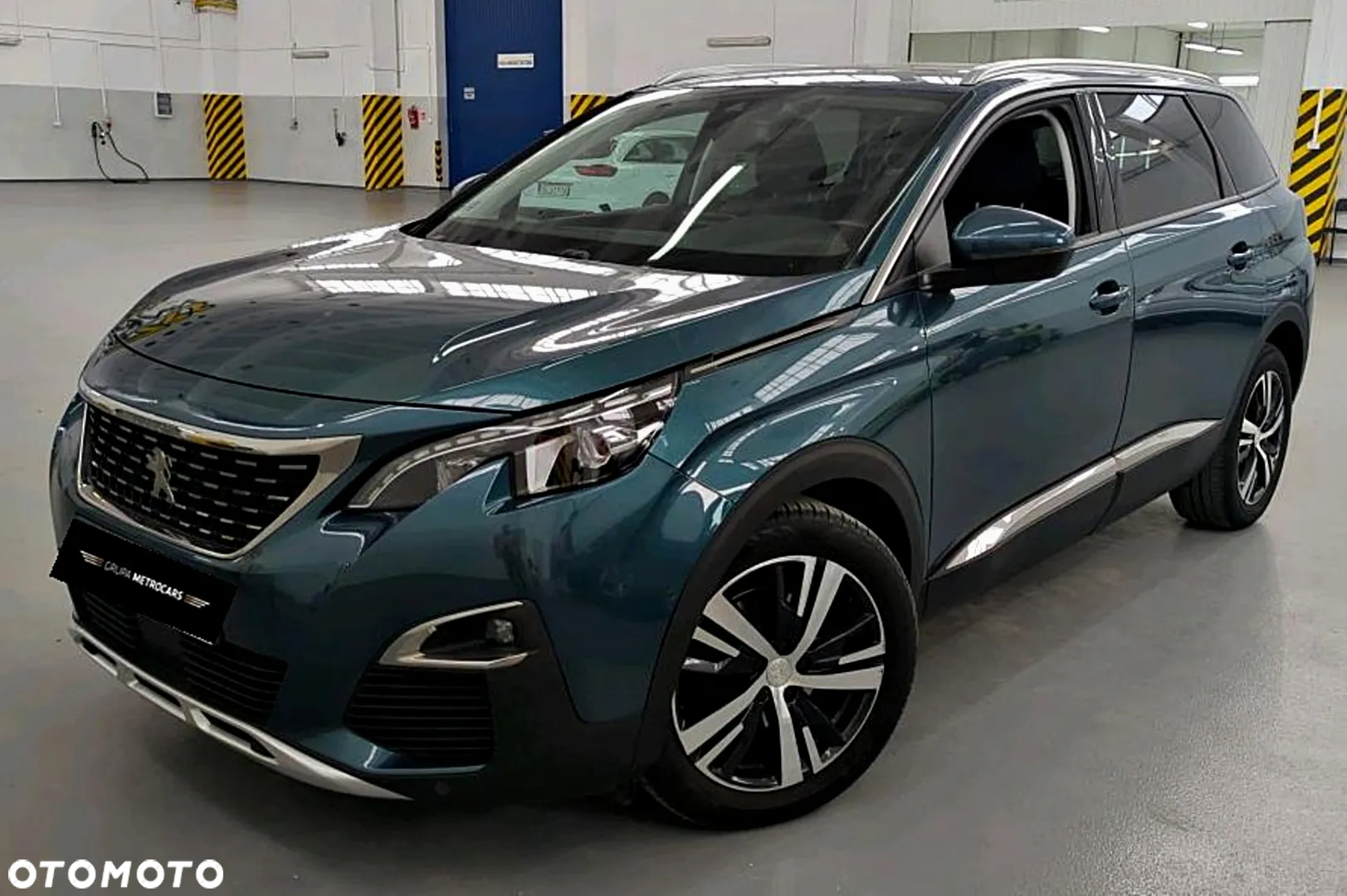 Peugeot 5008 1.6 PureTech Allure S&S EAT8 - 3