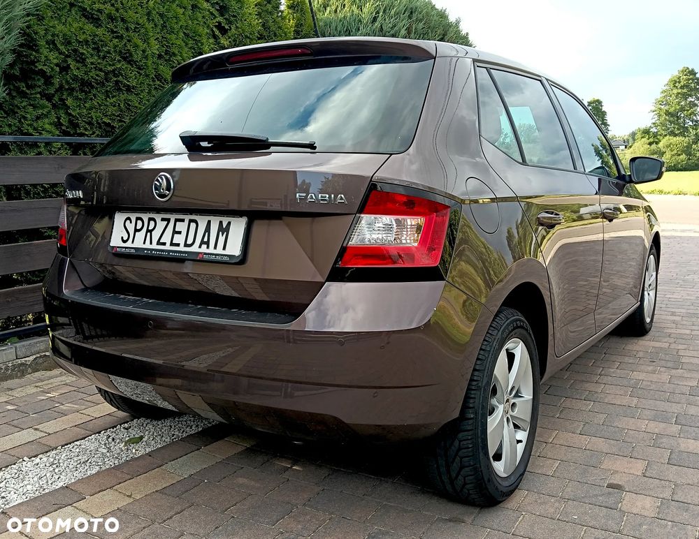 Skoda Fabia 1.2 TSI Ambition - 3