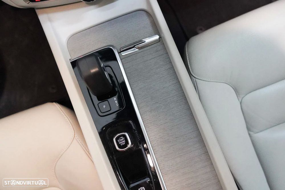 Volvo V60 Cross Country 2.0 B4 Geartronic - 18