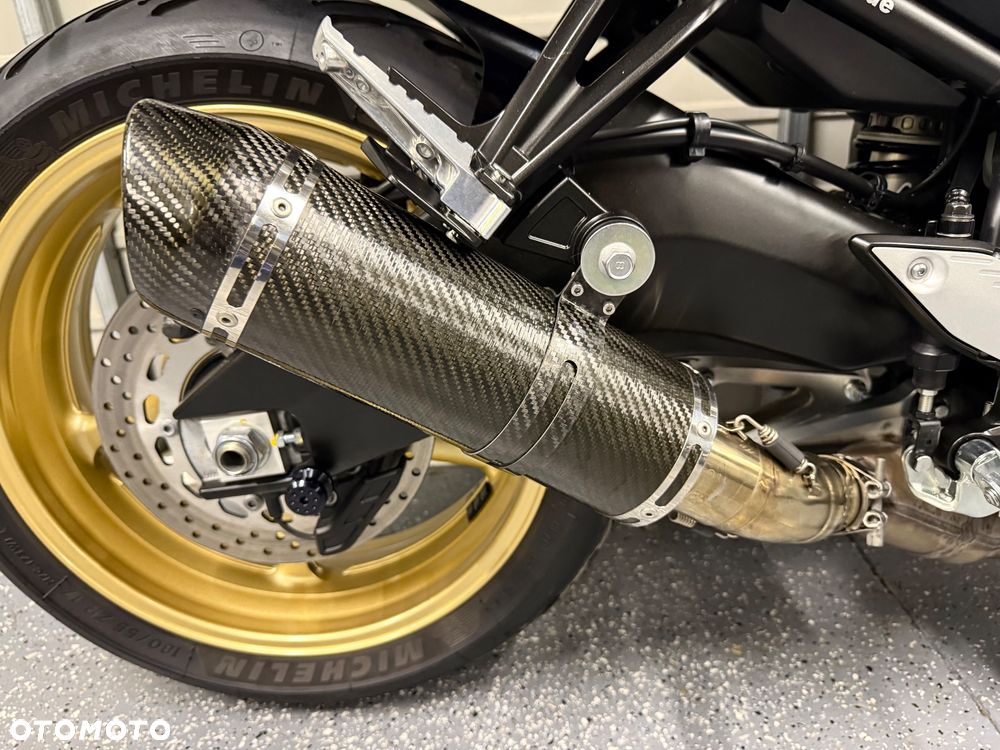 Yamaha FZ8 - 7