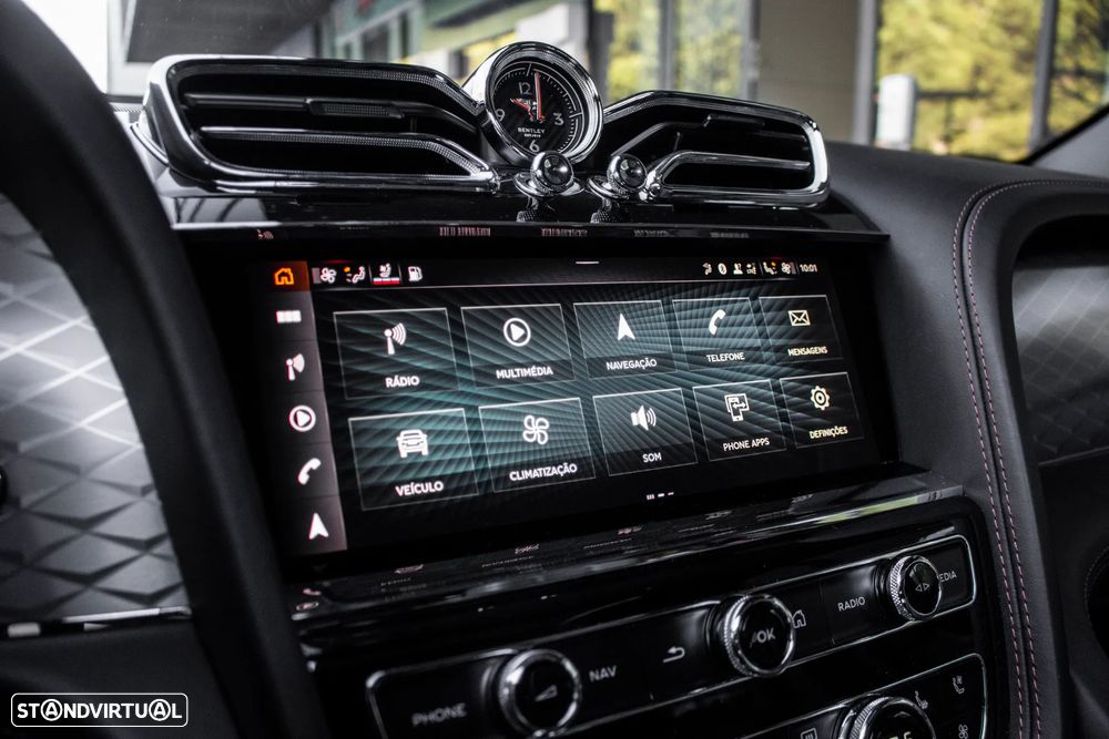Bentley Bentayga Hybrid - 52