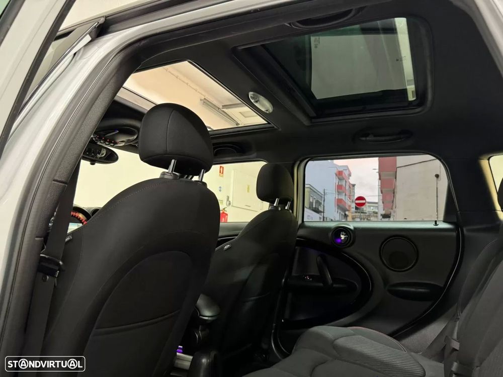 MINI Countryman Cooper D - 53