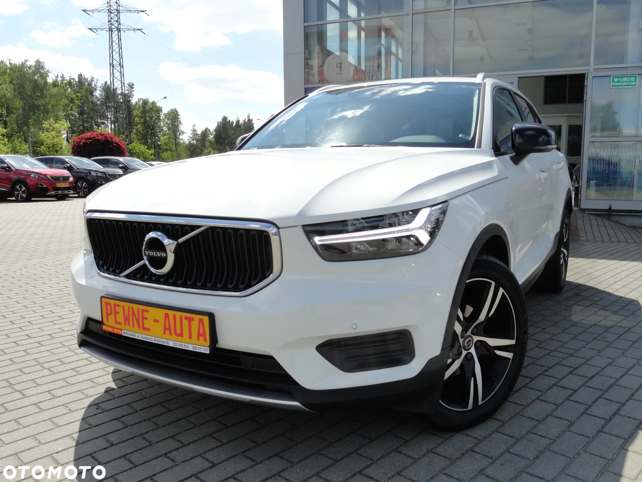 Volvo XC 40 D3 SCR Momentum Core - 2