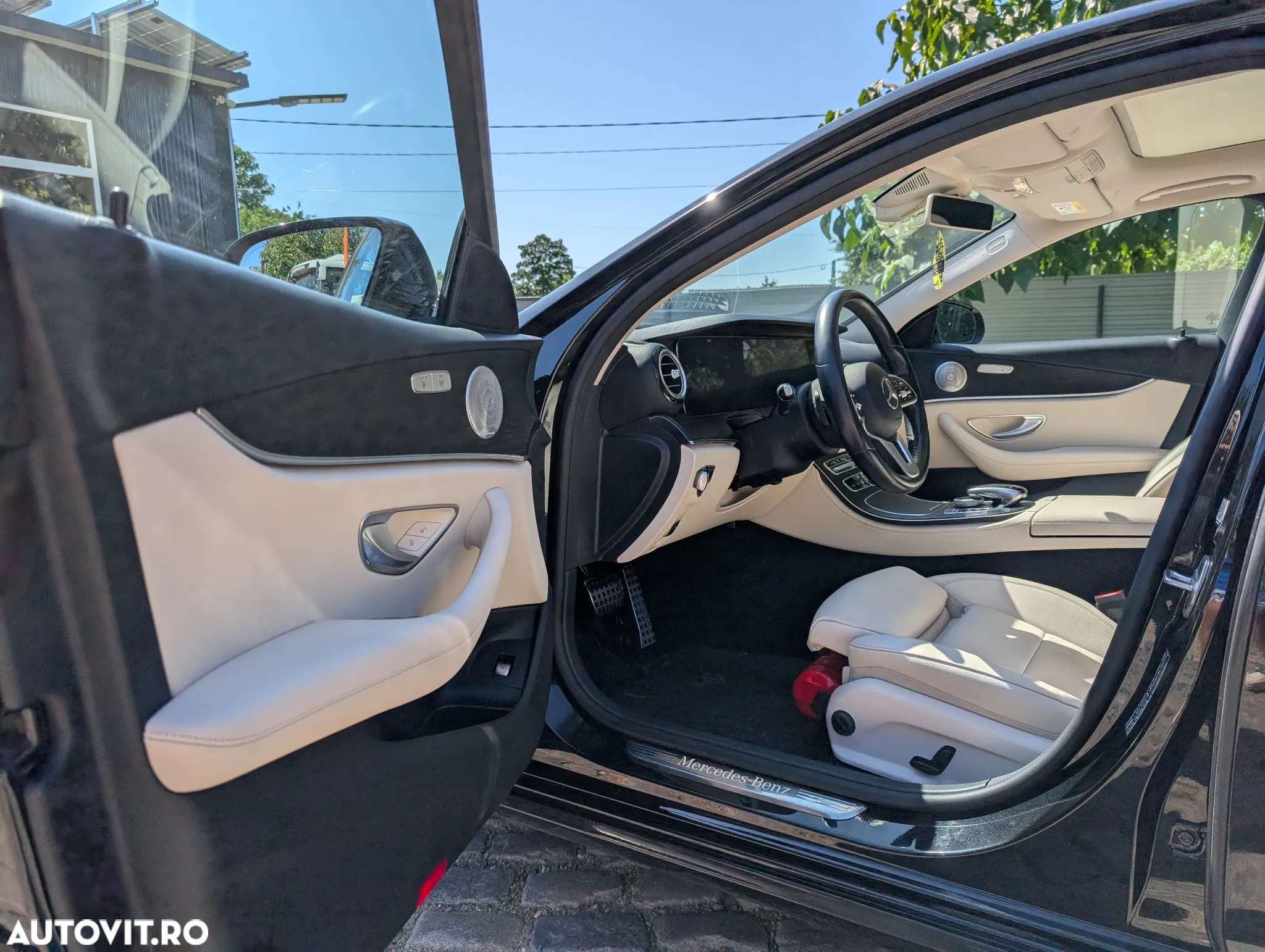 Mercedes-Benz E 200 d T 9G-TRONIC - 17