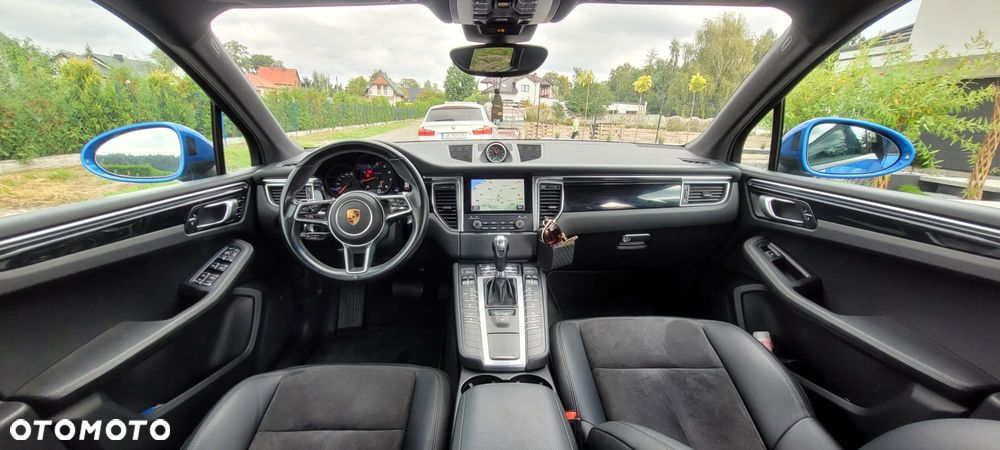 Porsche Macan - 12