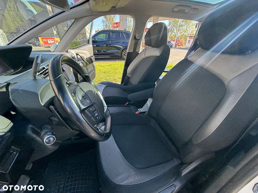 Citroën C4 SpaceTourer 1.6 PureTech Shine S&S EAT8 - 11