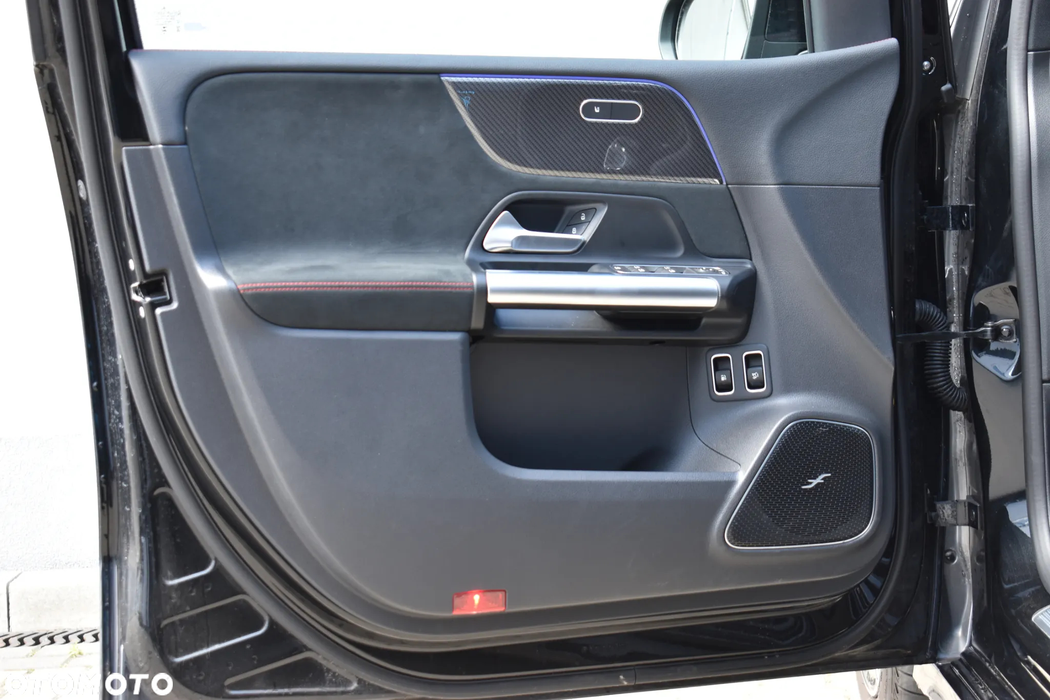 Mercedes-Benz Klasa B 250 e PHEV AMG Line 8G-DCT - 14