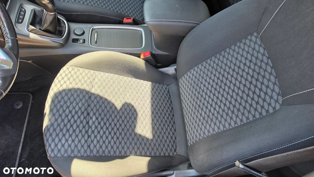 Opel Astra 1.4 Turbo Edition - 12