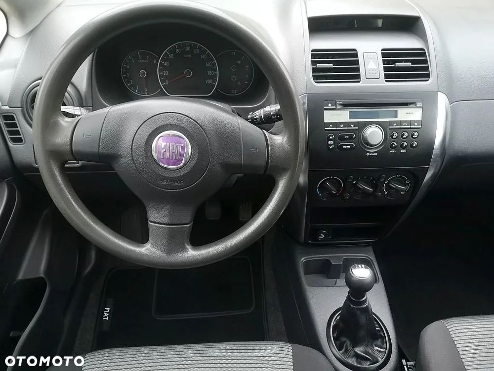 Fiat Sedici - 21