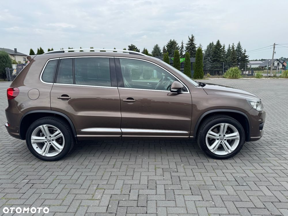 Volkswagen Tiguan 2.0 TDI 4Mot Perfectline R-Style - 8