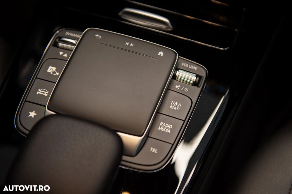 Mercedes-Benz CLA 250 e 8G-DCT Progressive - 28