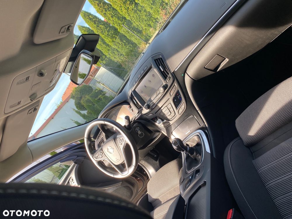 Opel Insignia 1.6 T Cosmo S&S EU6 - 21