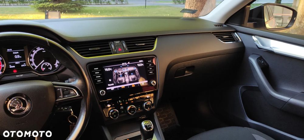 Skoda Octavia 1.5 TSI GPF ACT Ambition - 36
