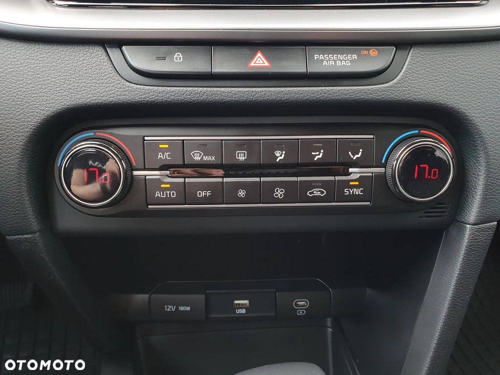 Kia Ceed 1.5 T-GDI M DCT - 37
