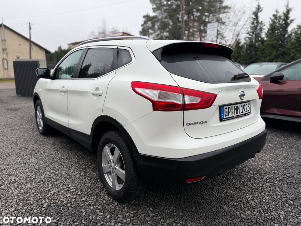 Nissan Qashqai 1.6 DIG-T 360 - 6