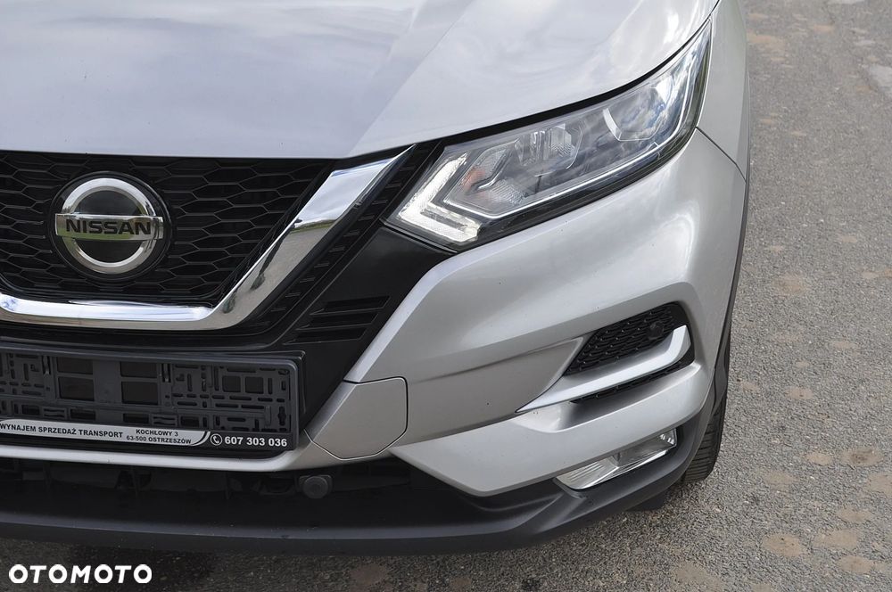 Nissan Qashqai 1.3 DIG-T N-Connecta EU6d - 10