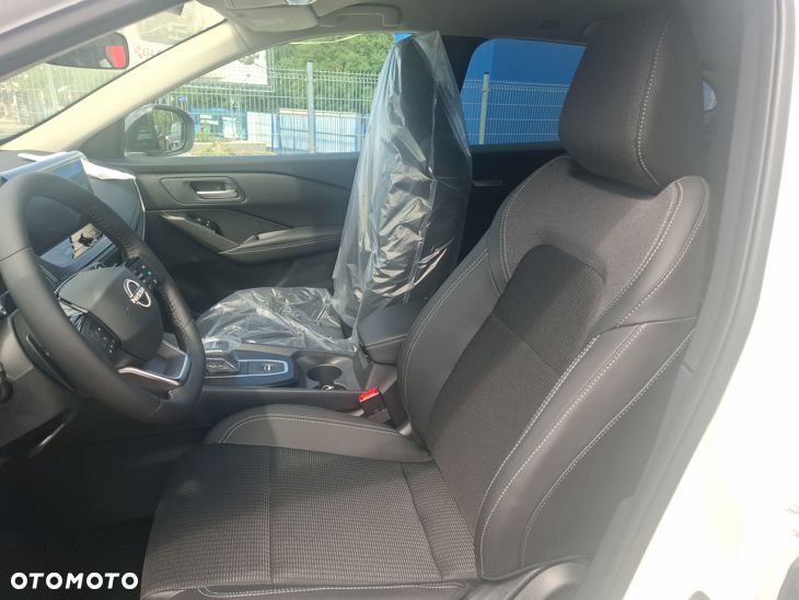 Nissan Qashqai 1.3 DIG-T MHEV N-Connecta Xtronic - 8