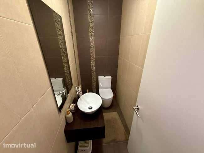 Maravilhosa moradia com espaço exterior. - Grande imagem: 4/12