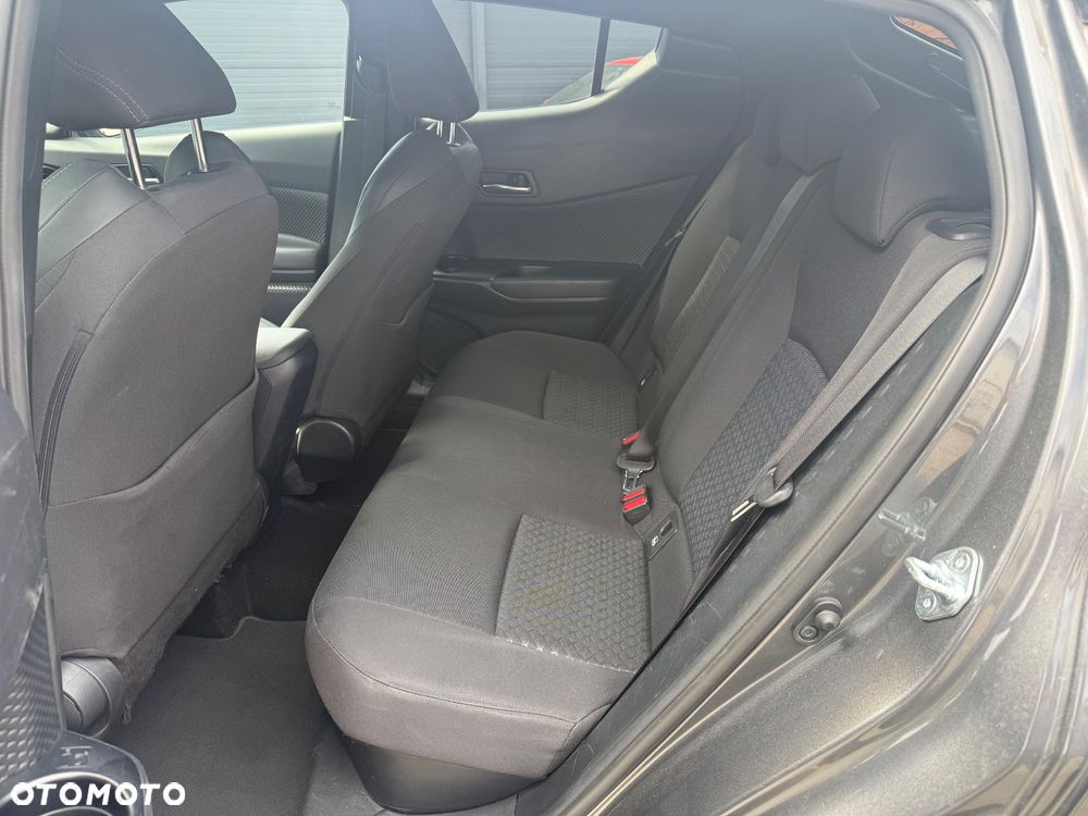 Toyota C-HR Style - 21