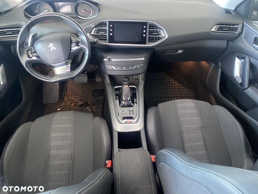 Peugeot 308 - 20