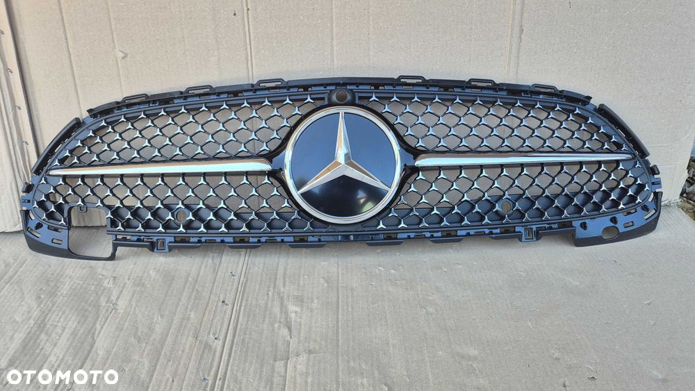 Atrapa chłodnic GRILL Mercedes C Klasa W206 21- AMG LINE KAMERA A206 - 3