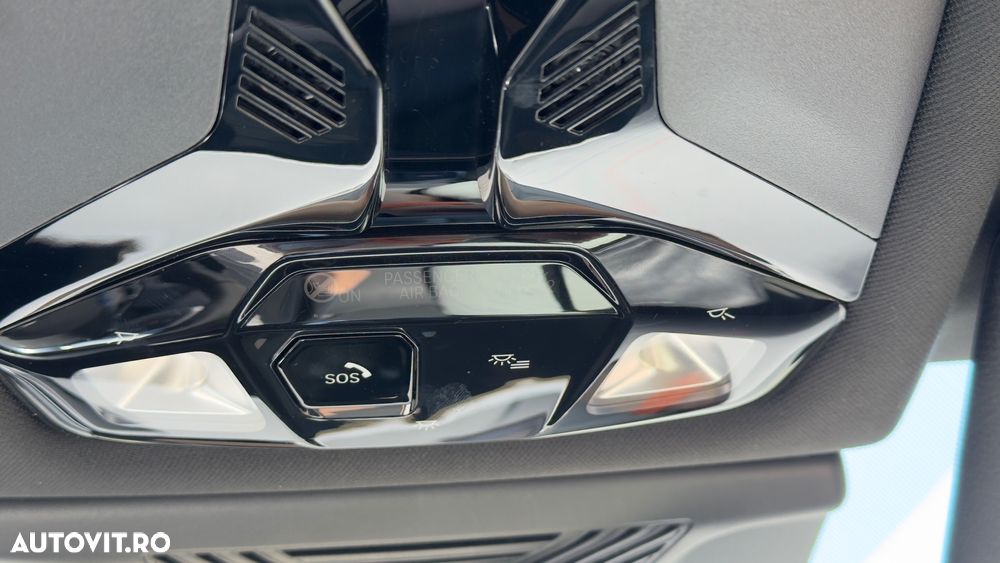 BMW M1 M135 xDrive AT - 25