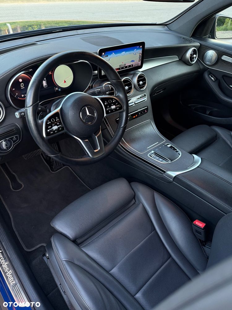 Mercedes-Benz GLC 200 4Matic 9G-TRONIC AMG Line - 27