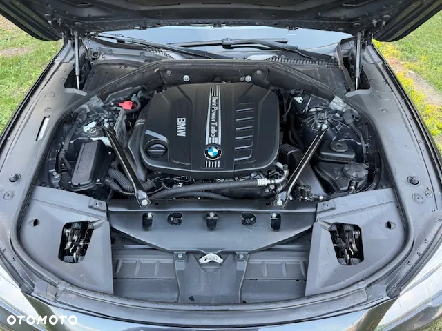 BMW Seria 7 740d xDrive - 8