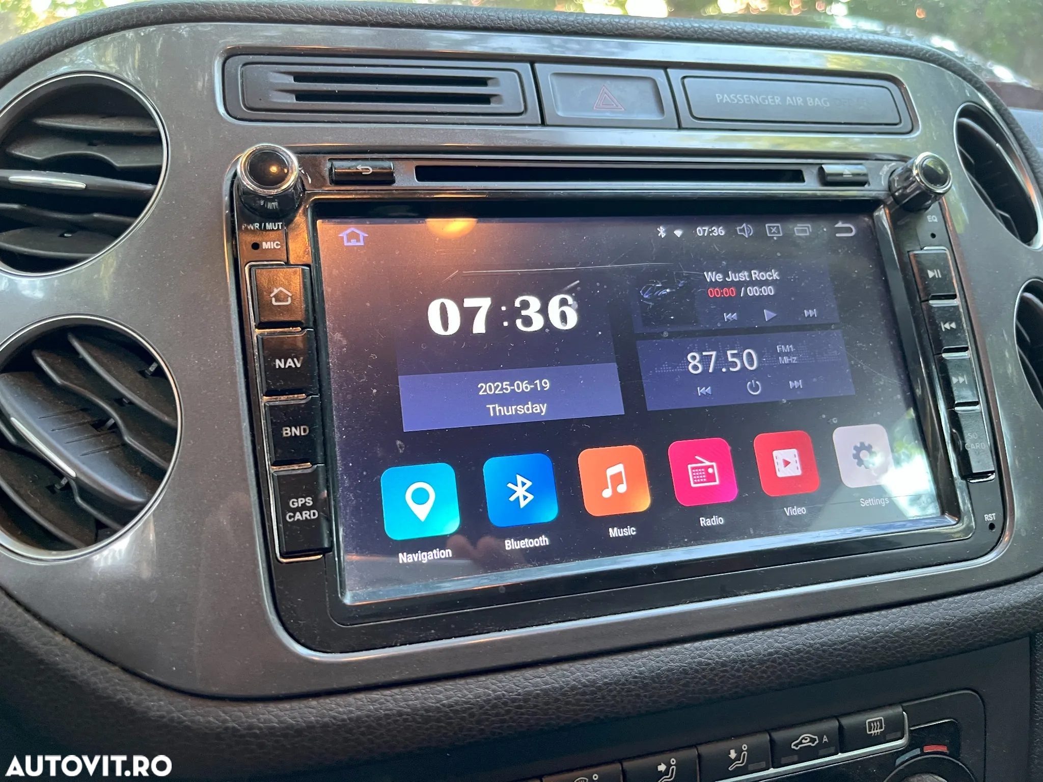 Volkswagen Tiguan 2.0 TDI 4Motion Trend & Fun - 25