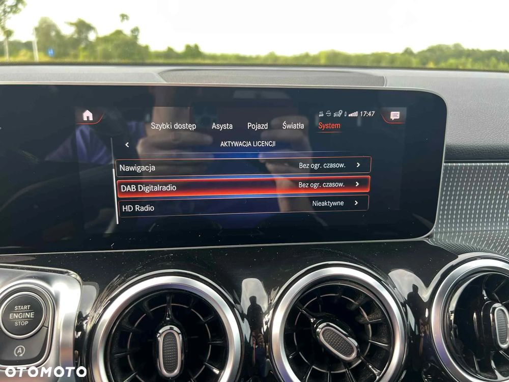 Mercedes-Benz GLB 200 d Progressive 8G-DCT - 30